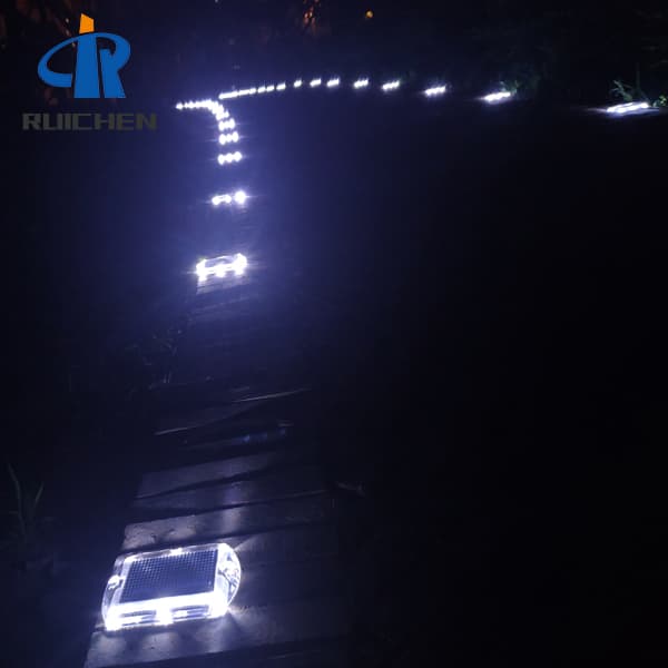 3M Solar Cat Eyes In China For Tunnel